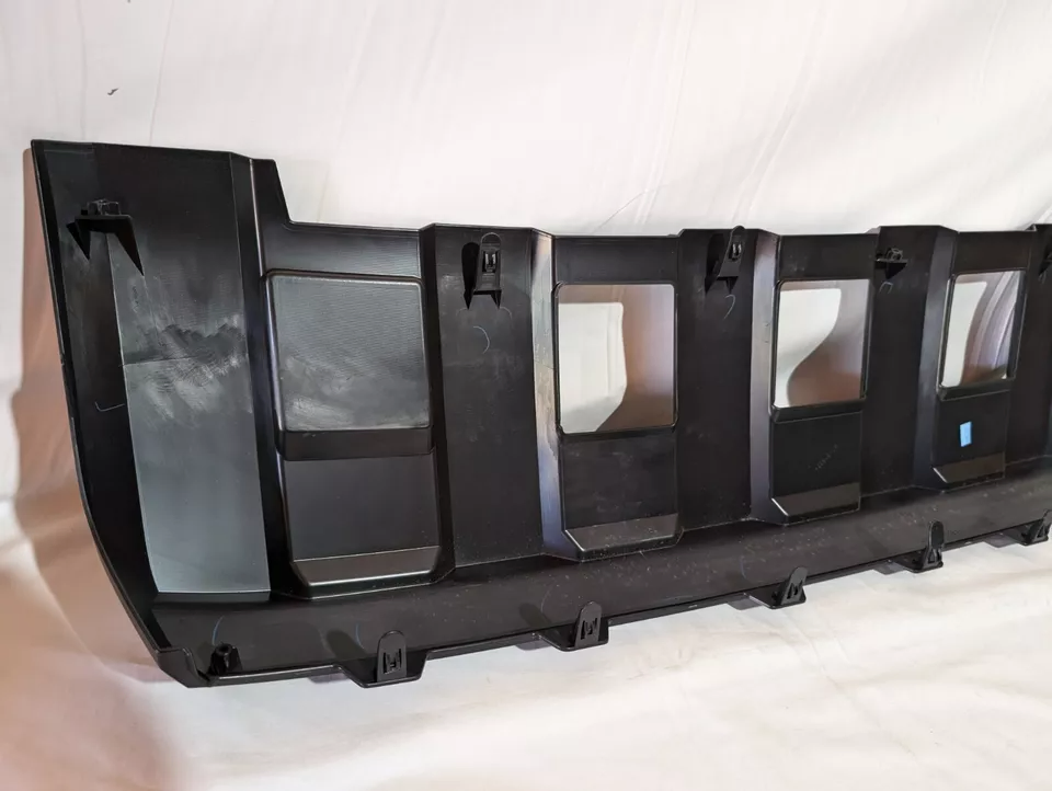 PARAGOLPES DELANTERO - Imagen 3